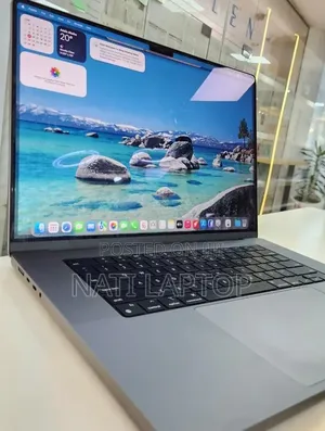 New Laptop Apple MacBook Pro 2021 M1 16GB Apple M1 Pro SSD 1T