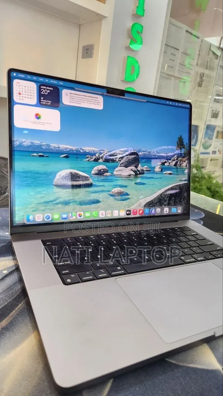 New Laptop Apple MacBook Pro 2021 M1 16GB Apple M1 Pro SSD 1T