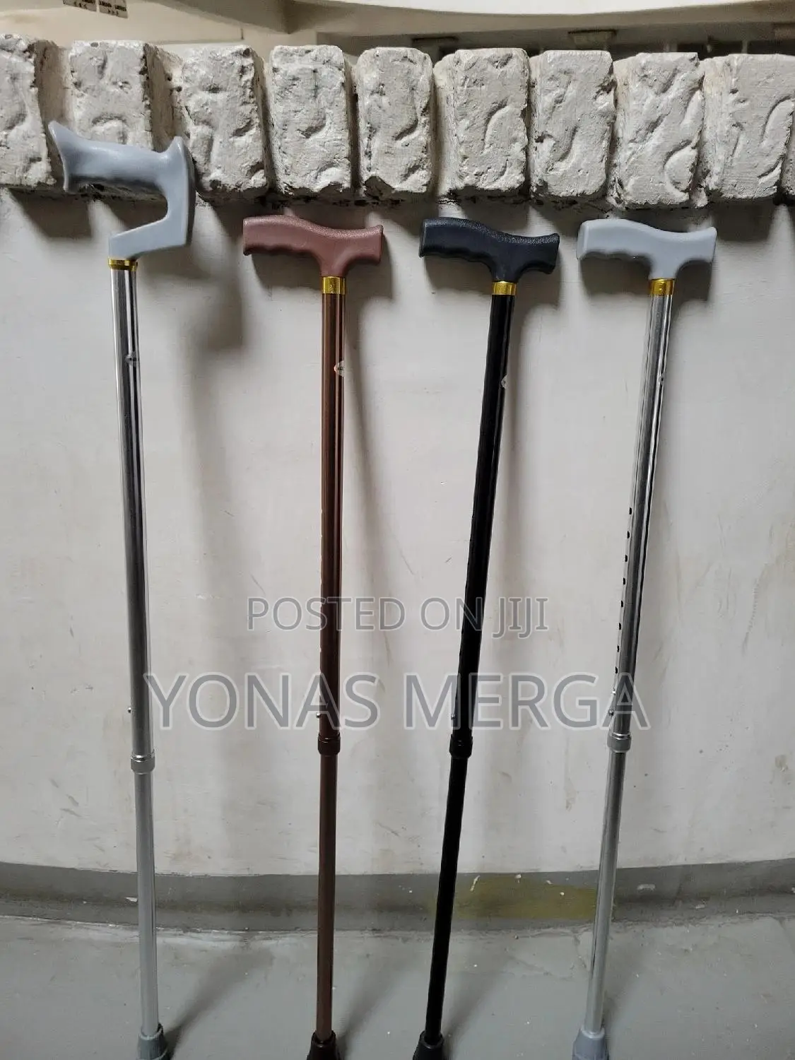 Walking Stick/Cane舔糰height Adjustable: 680mm to 930mm