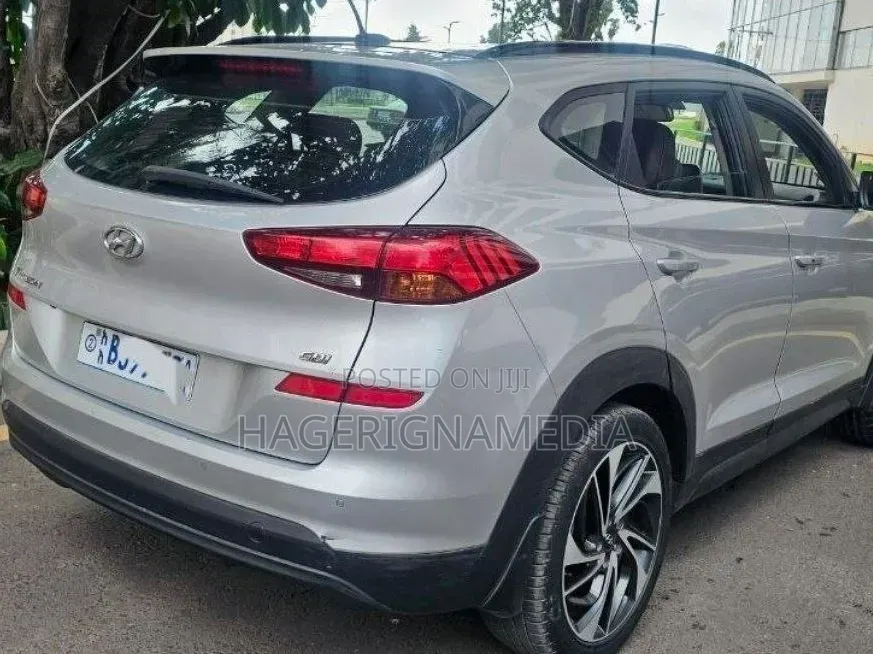 Hyundai Tucson 2020 Silver