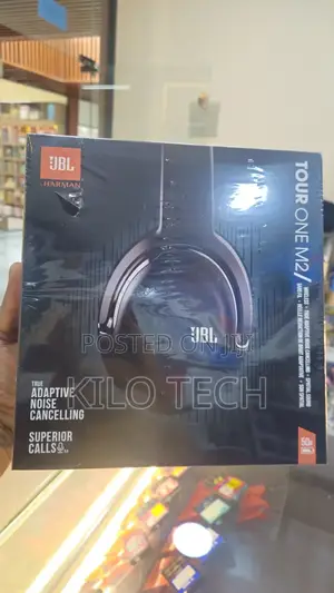 JBL Tour One M2 Headset