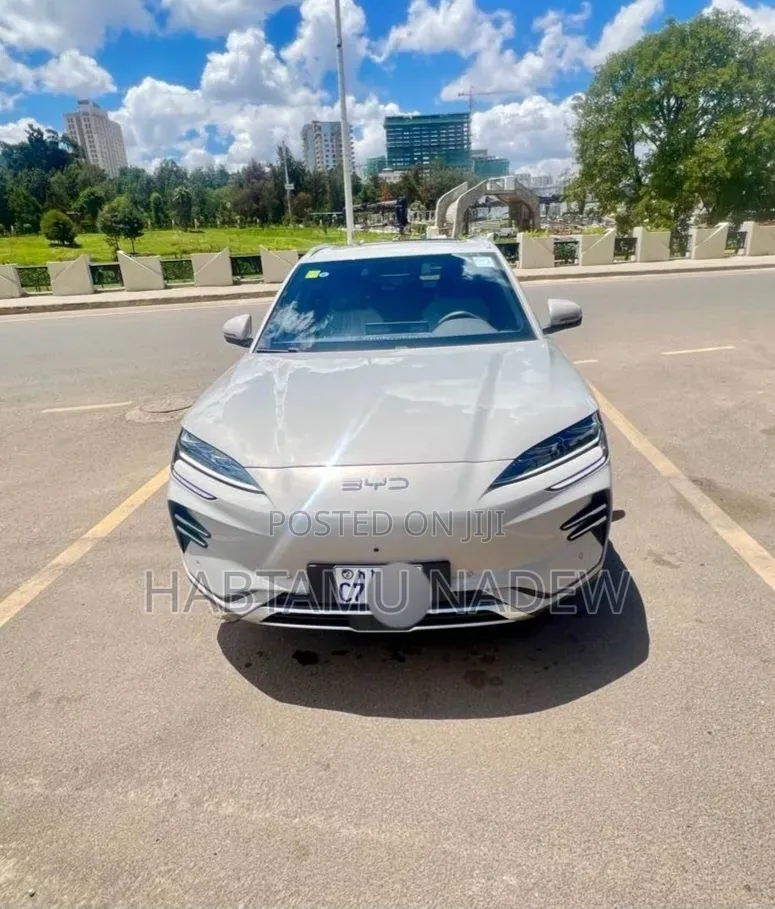 BYD Song Plus 2025 Ivory