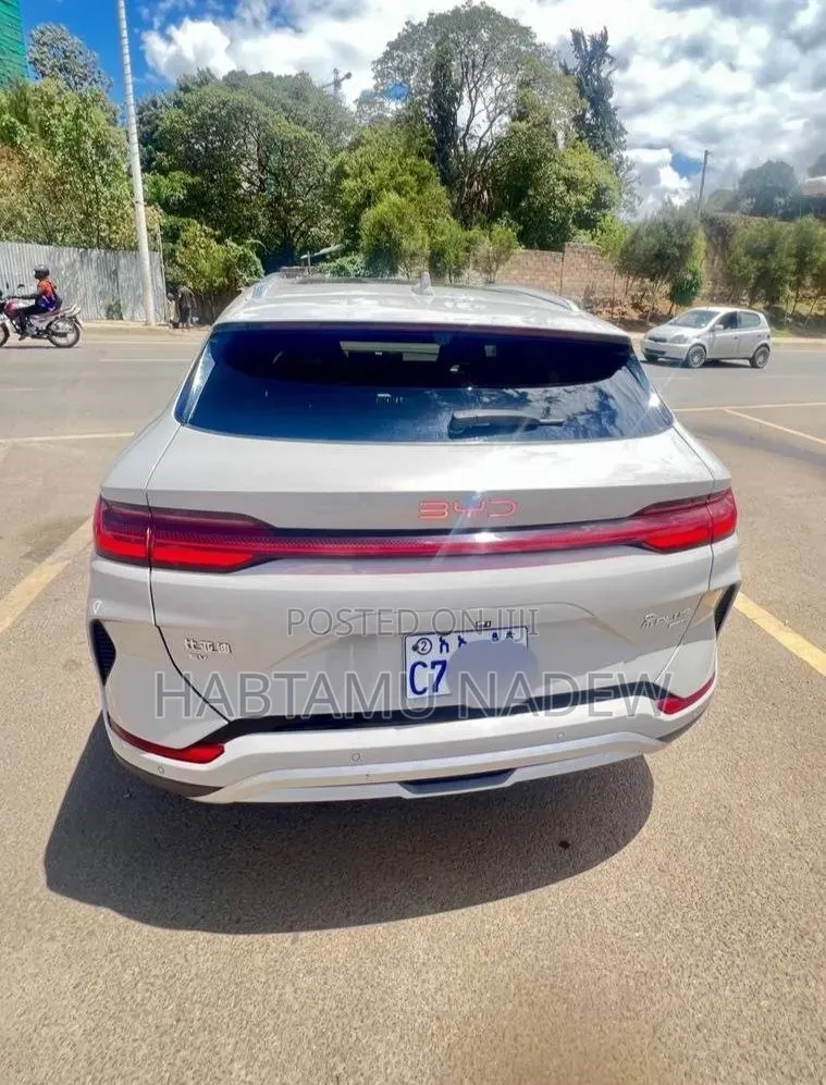 BYD Song Plus 2025 Ivory