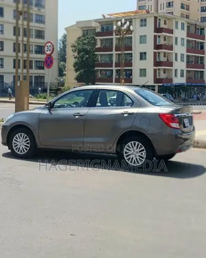 Suzuki Dzire 2022 Gray