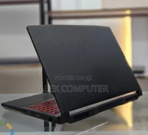 New Laptop MSI Pulse GL66 16GB Intel Core i7 SSD 512GB