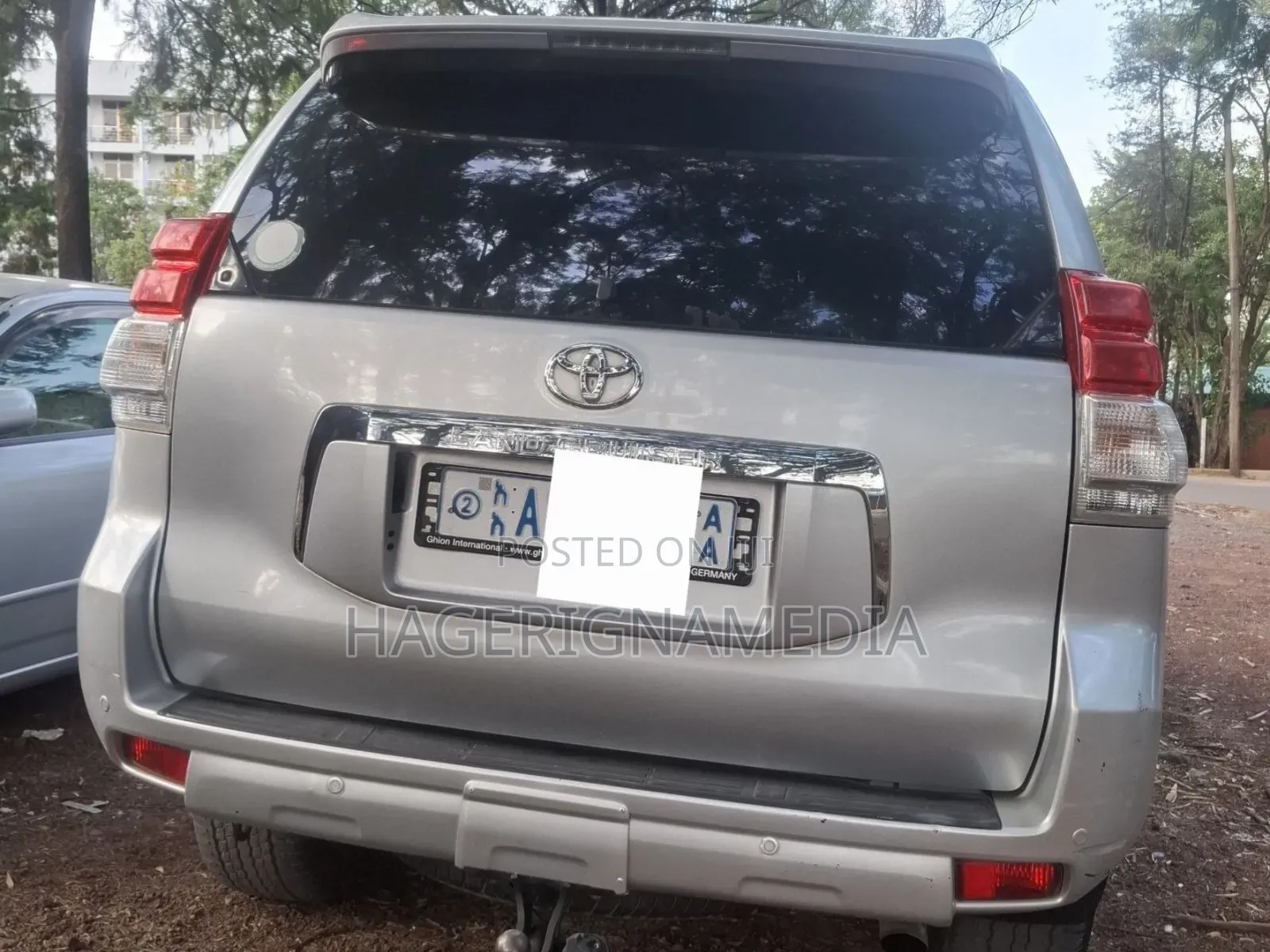 Toyota Land Cruiser Prado 2012 Silver