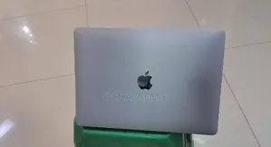 New Laptop Apple MacBook 8GB Apple M1 SSD 512GB