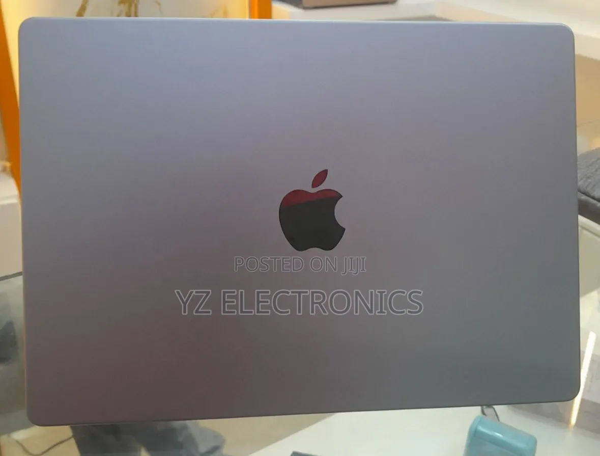New Laptop Apple MacBook Pro 2021 M1 16GB Intel Core i7 SSD 512GB