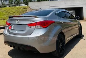 Hyundai Avante 2013 Gray