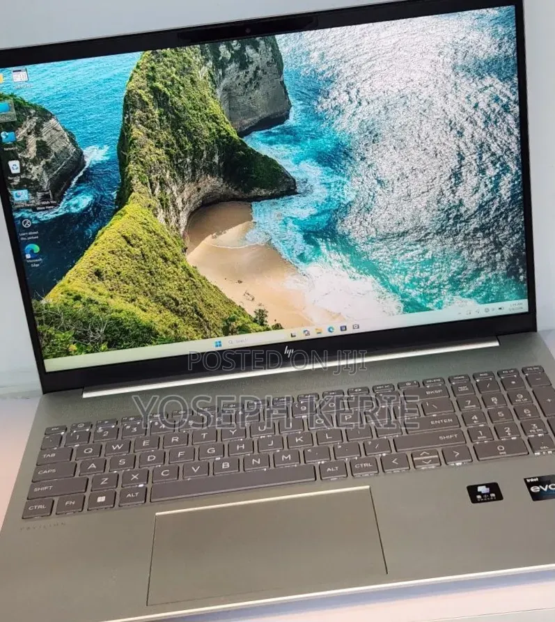 New Laptop HP Pavilion 15 16GB Intel Core i7 SSD 1T