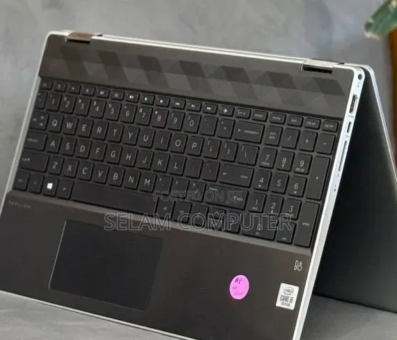 New Laptop HP Pavilion 15 8GB Intel Core i5 HDD 1T