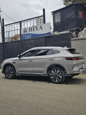 BYD Song Plus 2025 Silver