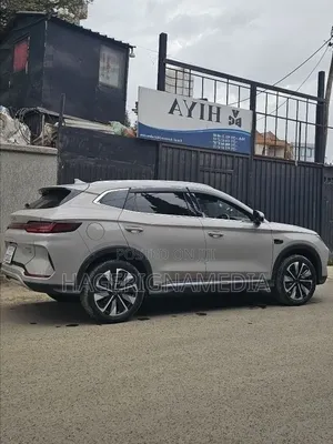 BYD Song Plus 2025 Silver