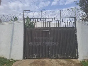 Furnished 4bdrm Villa in Kolfe Keranio for sale
