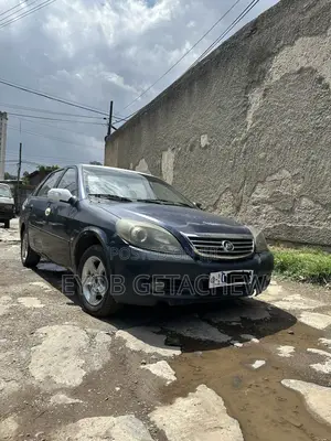 Lifan 520 2011 Blue