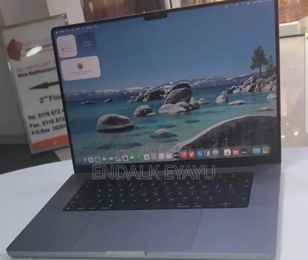 New Laptop Apple MacBook Pro 2021 M1 Max 64GB Apple M1 Pro SSD 1T