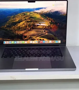 New Laptop Apple MacBook Pro 2021 M1 32GB Apple M1 SSD 512GB