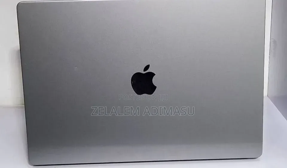 New Laptop Apple MacBook Pro 2021 M1 32GB Apple M1 SSD 512GB
