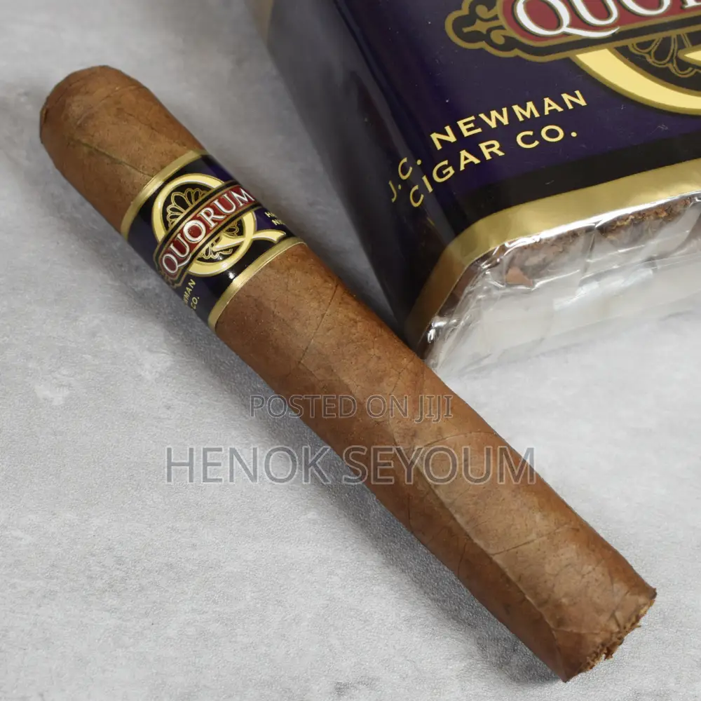 The Quorum Shade Robusto Cigars