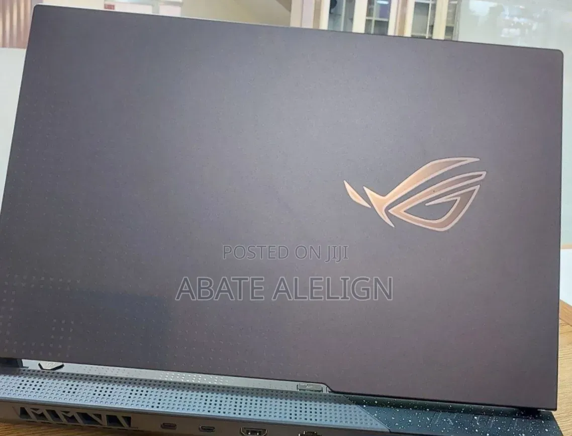 New Laptop Asus ROG Strix G15 16GB AMD Ryzen 9 SSD 1T