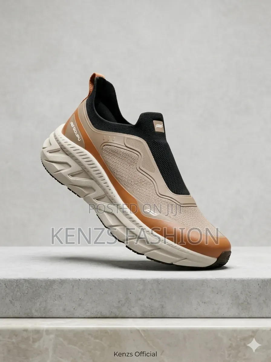 ለክረምት የሚሆን Waterproof Goupu ስኒከር