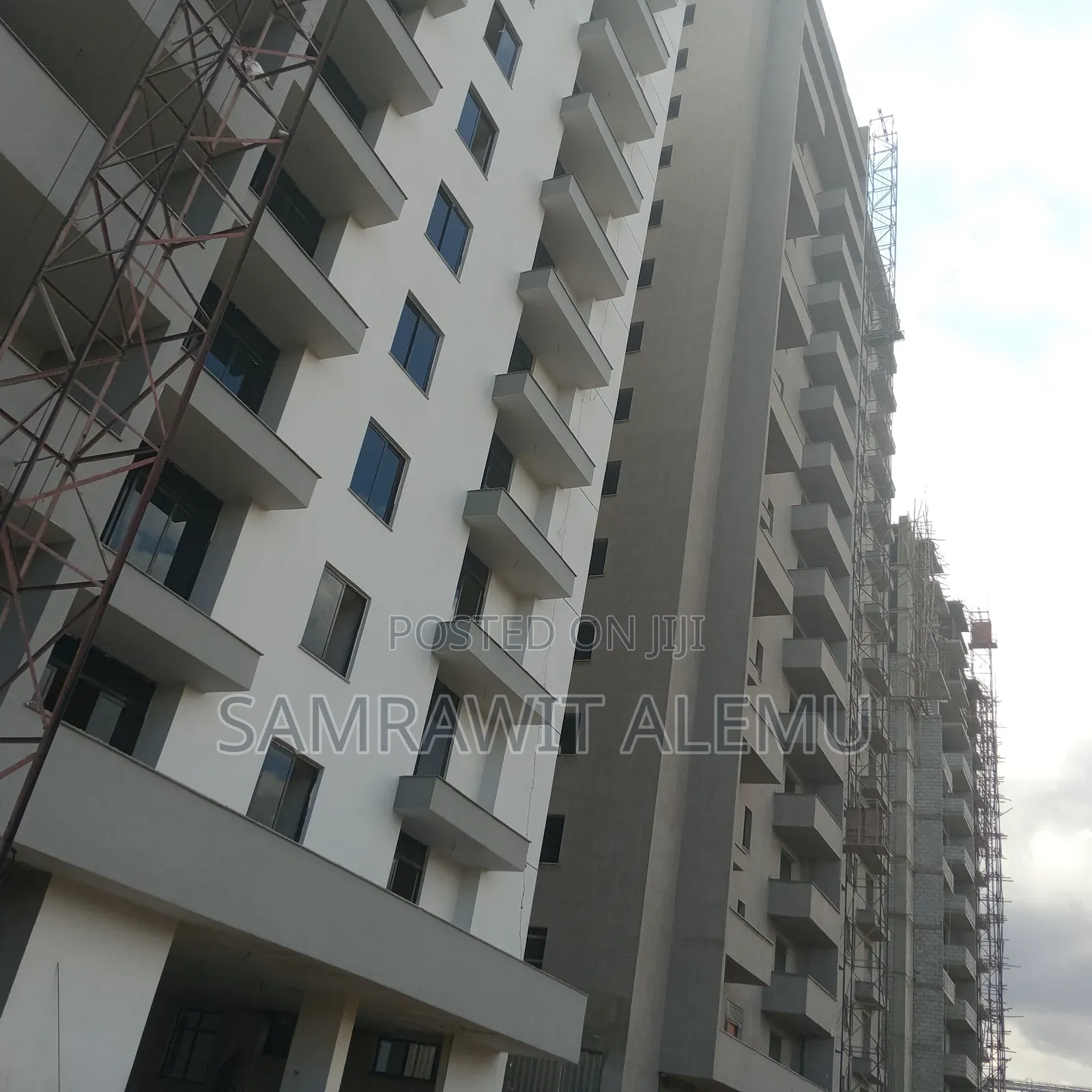 3bdrm Apartment in ጊወን ሆምስ, Kirkos for sale