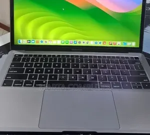 New Laptop Apple MacBook Air 2019 8GB Intel Core i5 SSD 128GB