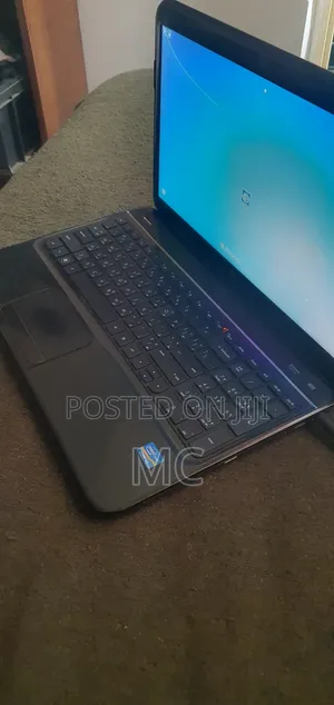 Laptop HP Pavilion 15 2GB Intel Core i3 HDD 500GB