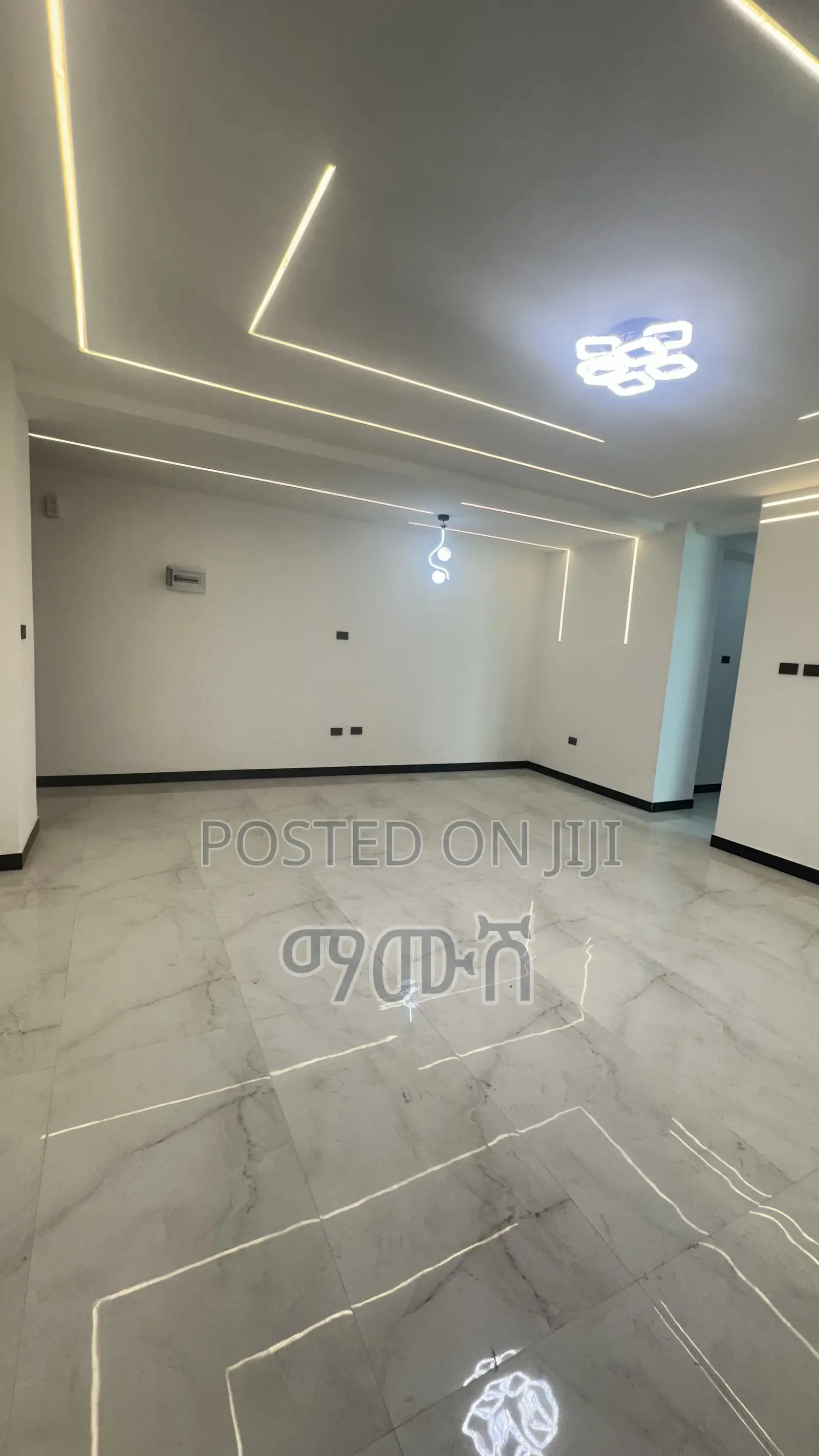 Furnished 2bdrm Condo in አያት 40/60 ኮንዶሚኒየም, Bole for sale