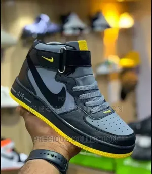 Nike Boots