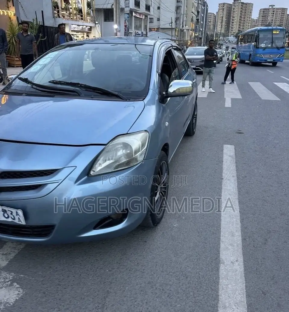 Toyota Yaris 2008 Silver