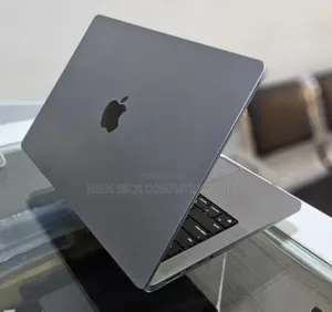 New Laptop Apple MacBook Pro 2021 M1 16GB Apple M1 Pro SSD 512GB