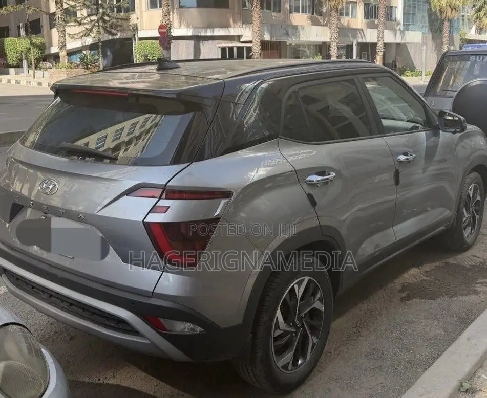 Hyundai Creta 2023 Gray