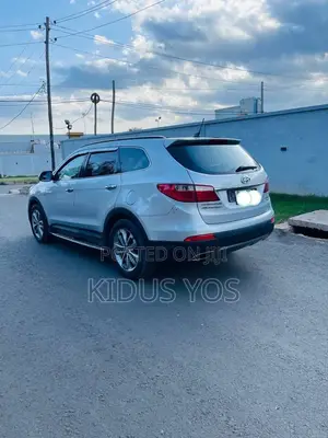 Hyundai Santa Fe 2015 Silver