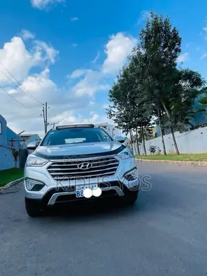 Hyundai Santa Fe 2015 Silver