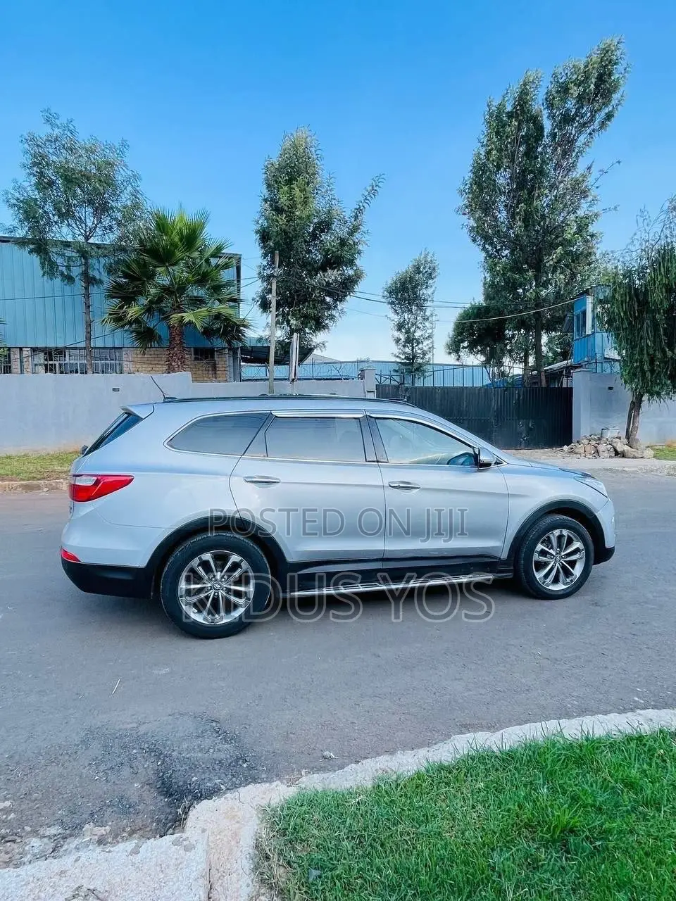 Hyundai Santa Fe 2015 Silver