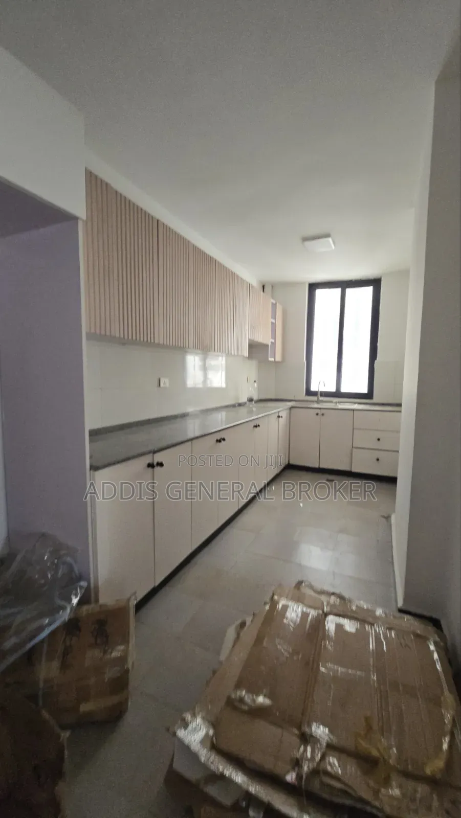 3bdrm Apartment in Bulbula, Bole for sale