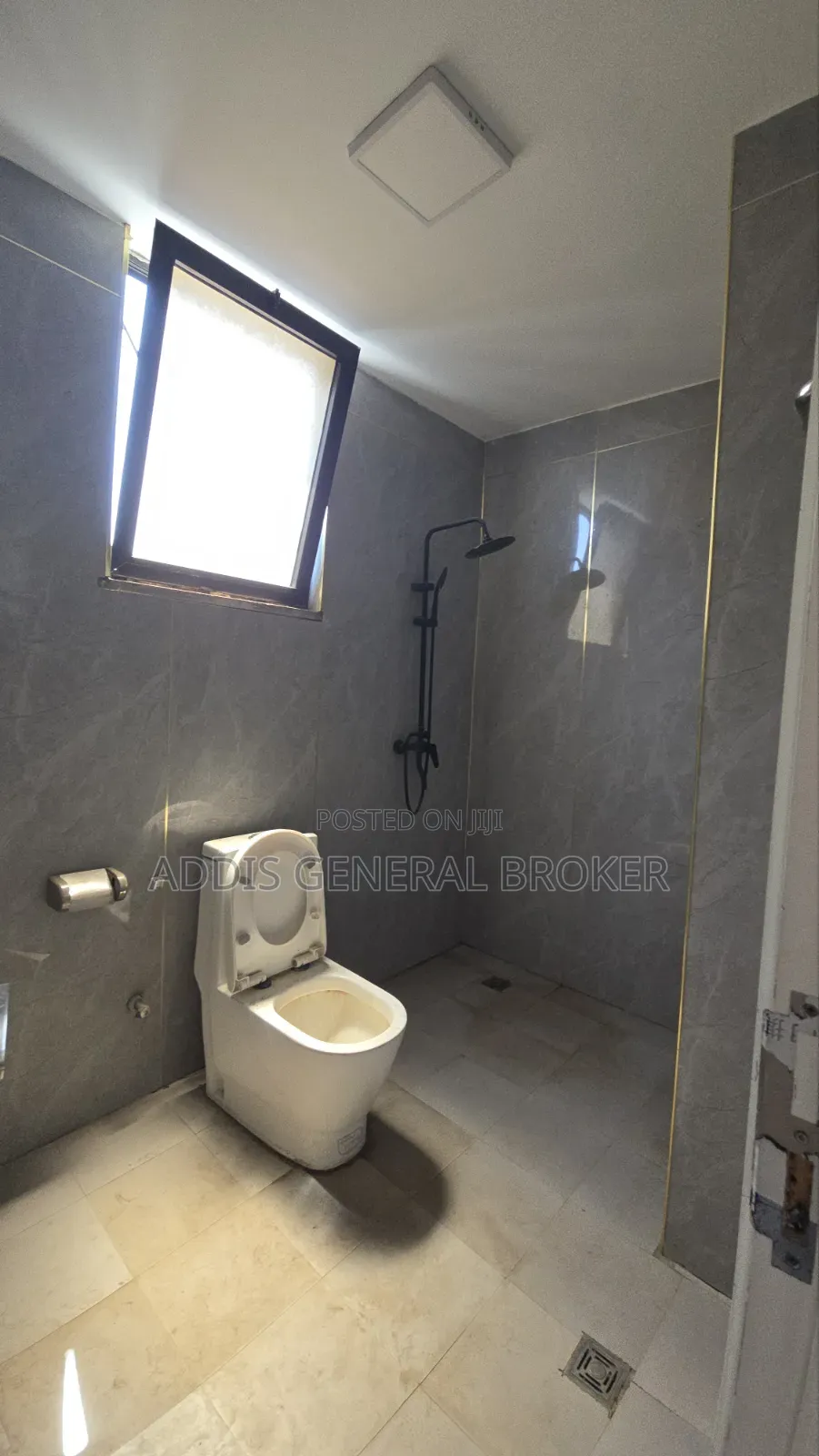 3bdrm Apartment in Bulbula, Bole for sale