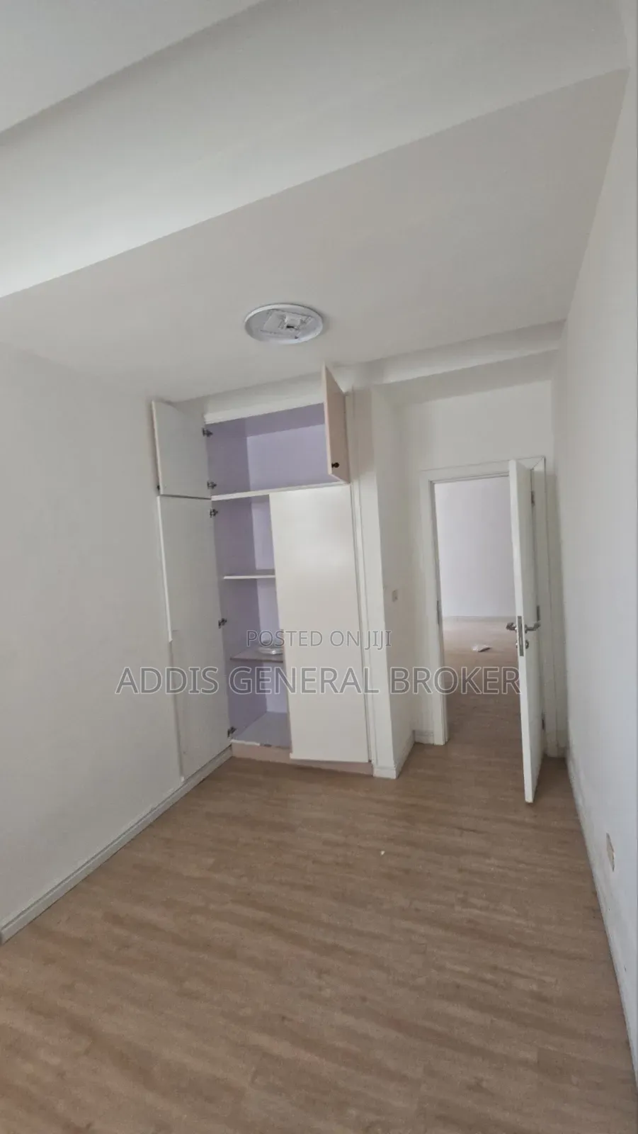 3bdrm Apartment in Bulbula, Bole for sale