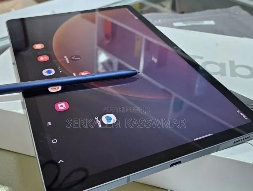 New Samsung Galaxy Tab S9 FE 128 GB Gray