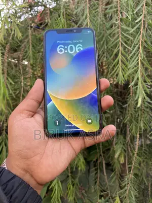 Apple iPhone X 64 GB Black