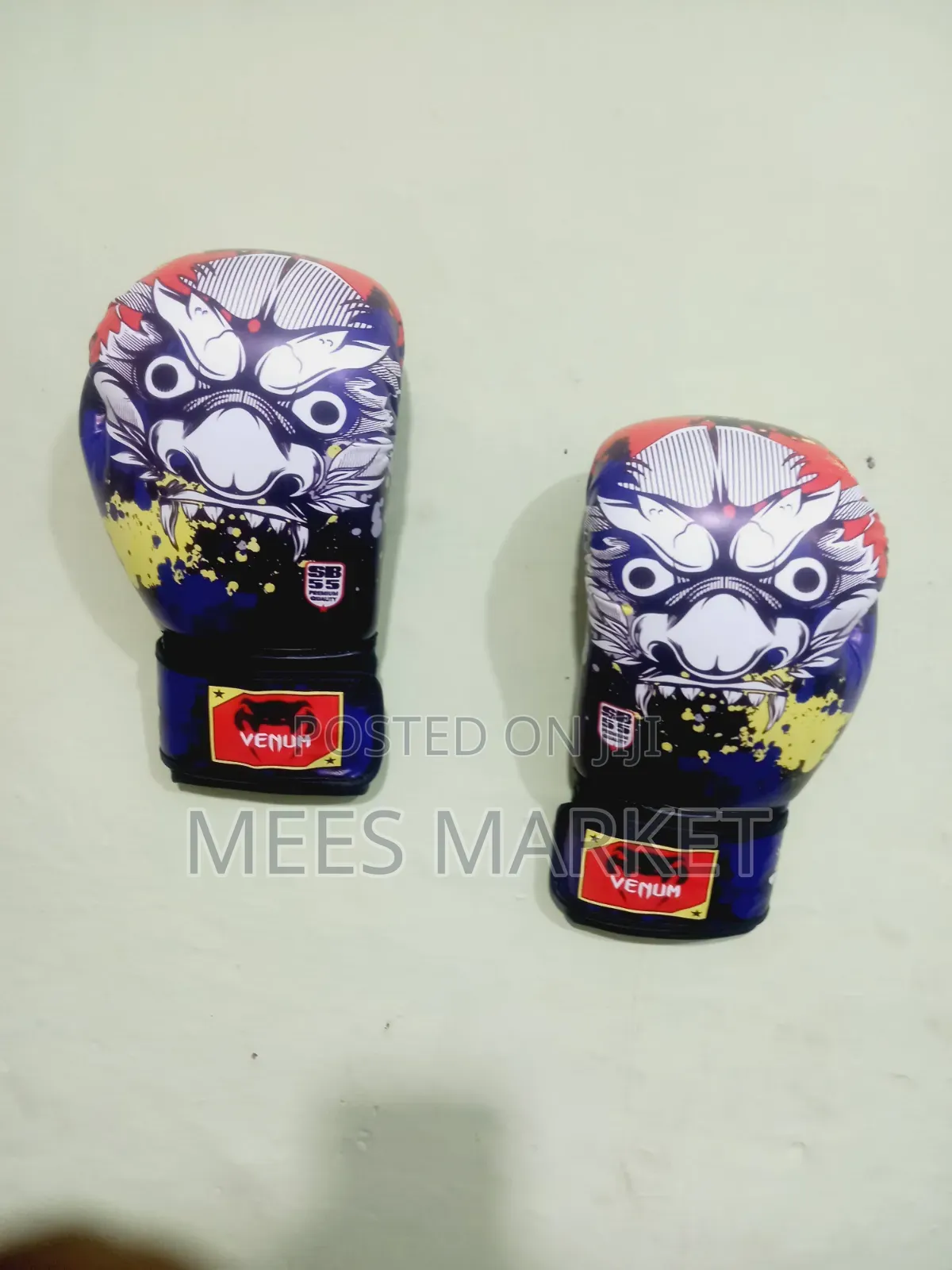 Venum Boxing Glove