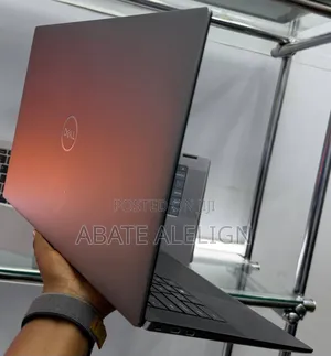New Laptop Dell Precision 5560 16GB Intel Core i7 SSD 512GB