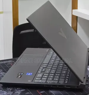 New Laptop HP Stream Notebook 16GB Intel Core i7 SSD 1T