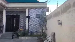Furnished 5bdrm Villa in Yeka for sale