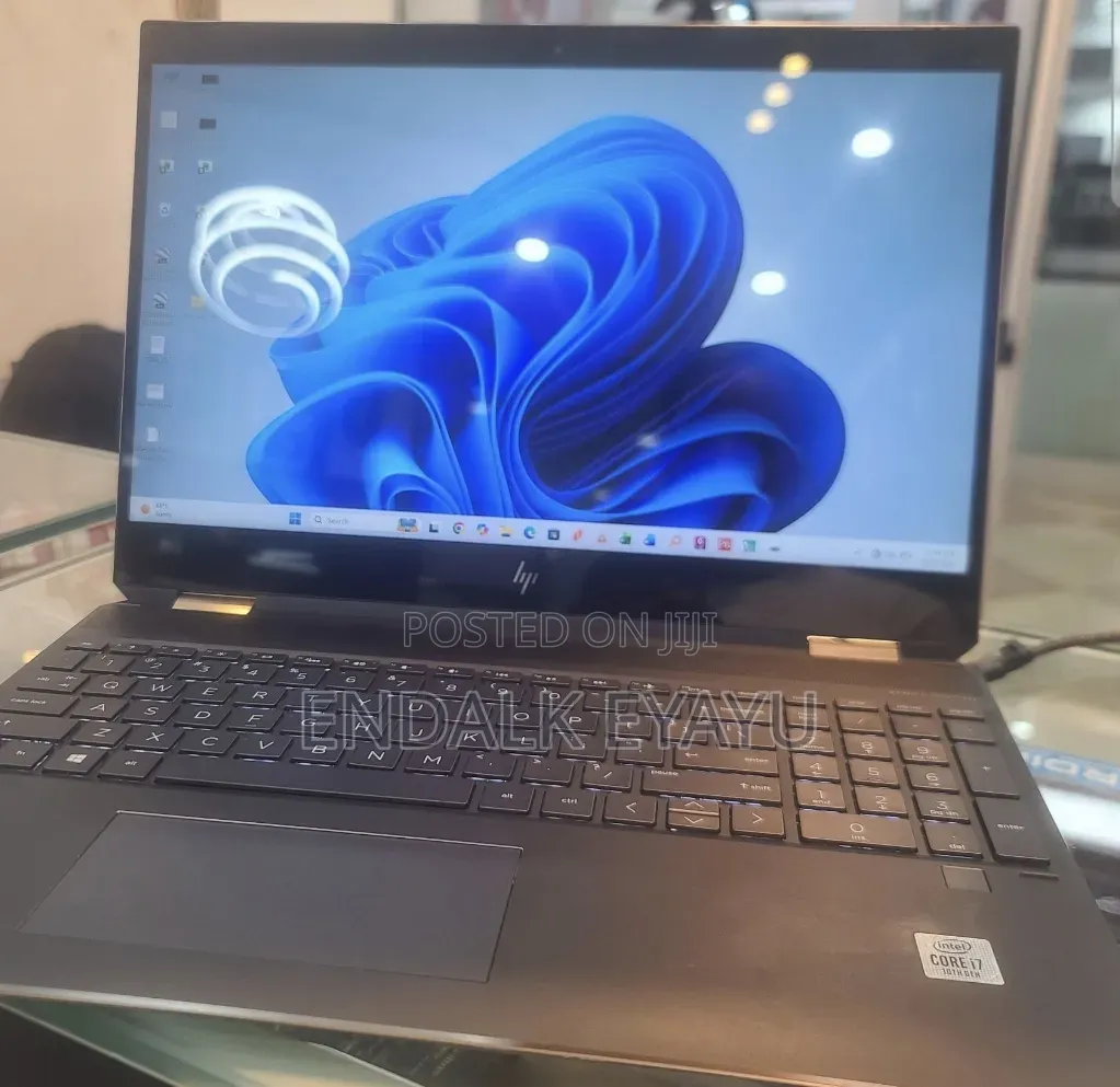 New Laptop HP Spectre 16GB Intel Core i7 SSD 512GB