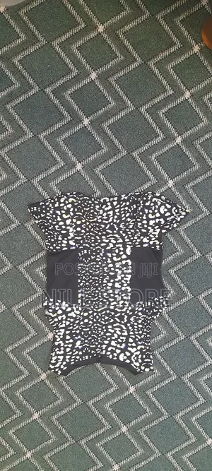 Tight Cloth For The Women With Shape