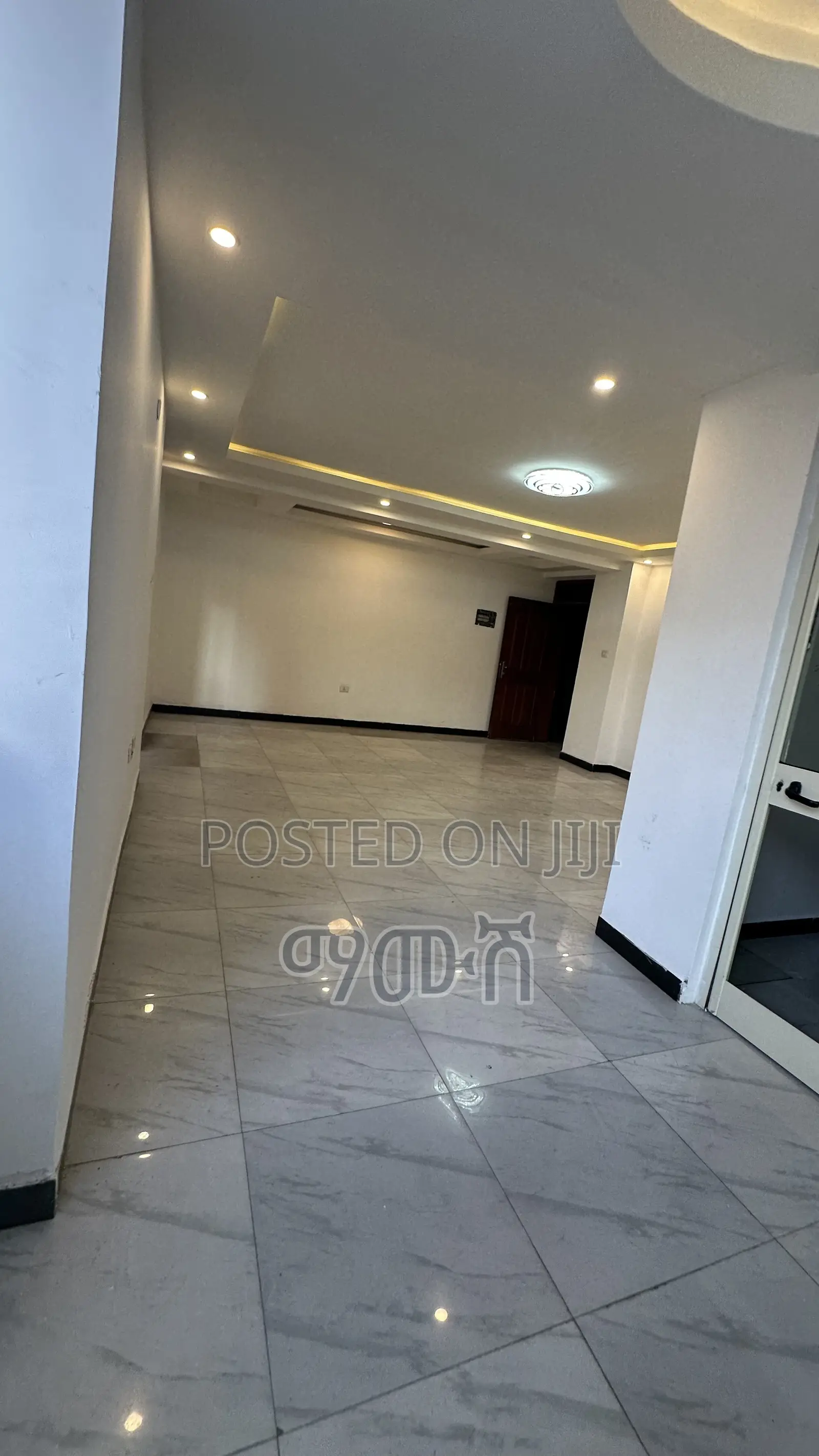 Furnished 2bdrm Condo in የሚሸጥ 40/60 ኮንዶሚኒየም, Bole for sale