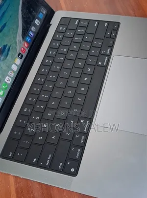 New Laptop Apple MacBook Pro 2021 M1 16GB Apple M1 Pro SSD 512GB