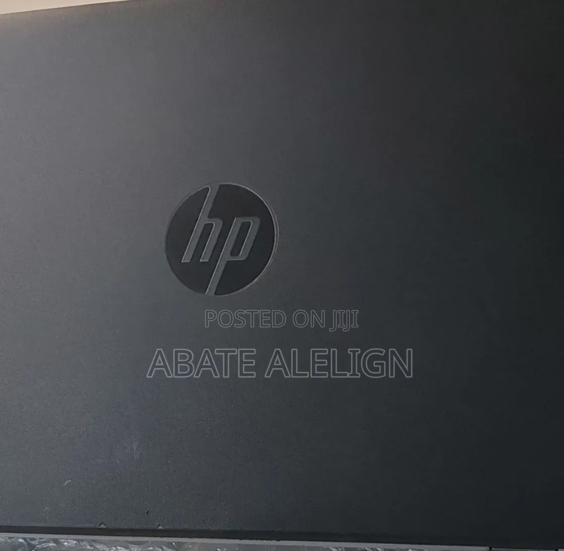 New Laptop HP EliteBook 820 G2 8GB Intel Core i7 HDD 500GB